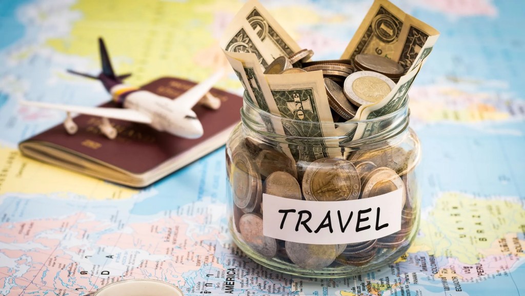 How To Make Money While&nbsp;Traveling